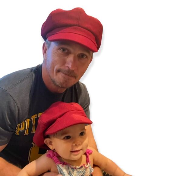 Burgundy Red Curved Visor Brim Cabbie Newsboy Hat - Picture 3 of 4